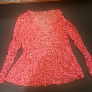 Beautiful flower blouse, never worn